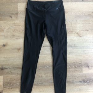 Nike size M black leggings